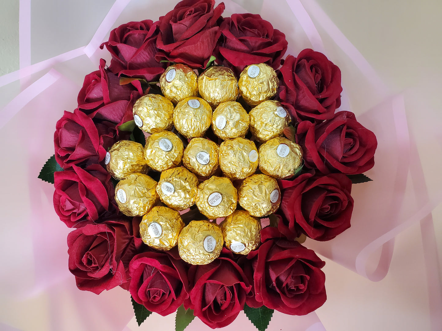 Flowers and Ferrero Rocher Chocolates Bouquet / Fresh Cut Flowers