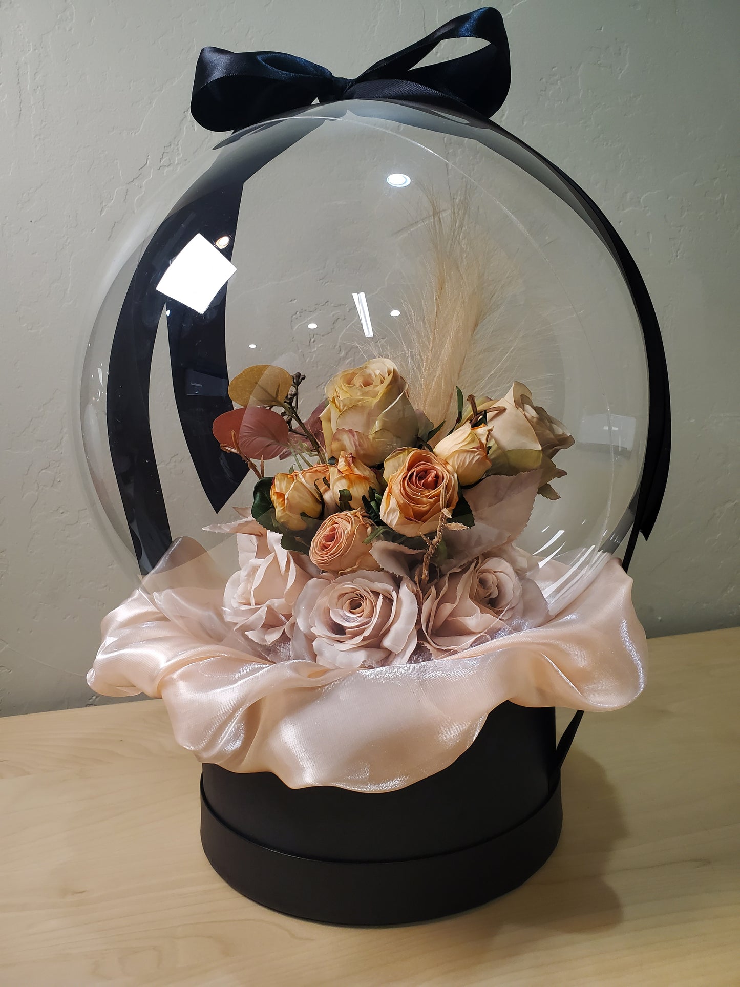 Love at First Sight / Flower Bouquet