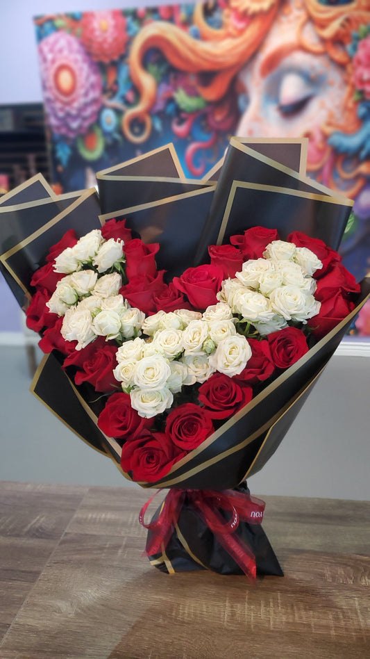 Heart Bloom 40 Roses