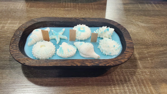 Shells on the Wooden Vessel Candle