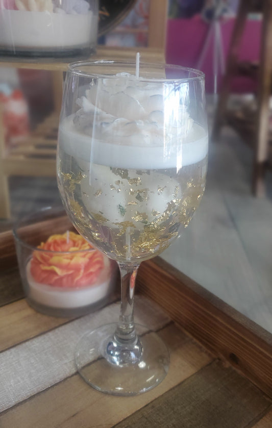 Gold Peony Champagne Candle